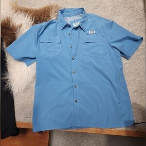 Sportsmans Warehouse Men's Fishing Short-Sleeve Button-Down Shirt in Light Blue